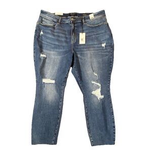 New Judy Blue Jeans 24W Mid Rise Relaxed Fit Medium Blue Stretch Distressed Plus